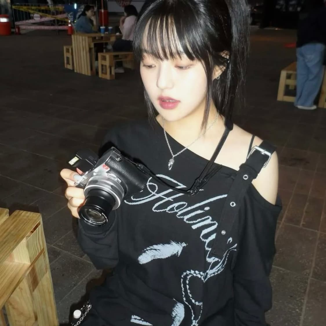 팬시클럽 원숄더 맨투맨 상품이미지1