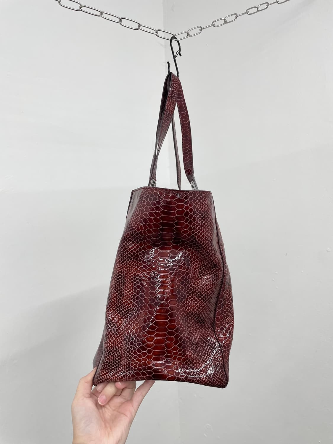 스튜어트와이츠먼 레드 파에톤 숄더백  상품이미지6