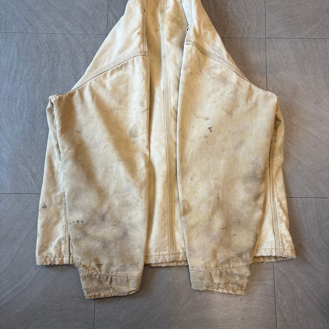 칼하트 정품 C01 베이지 덕 초어 데미지드 자켓  상품이미지5