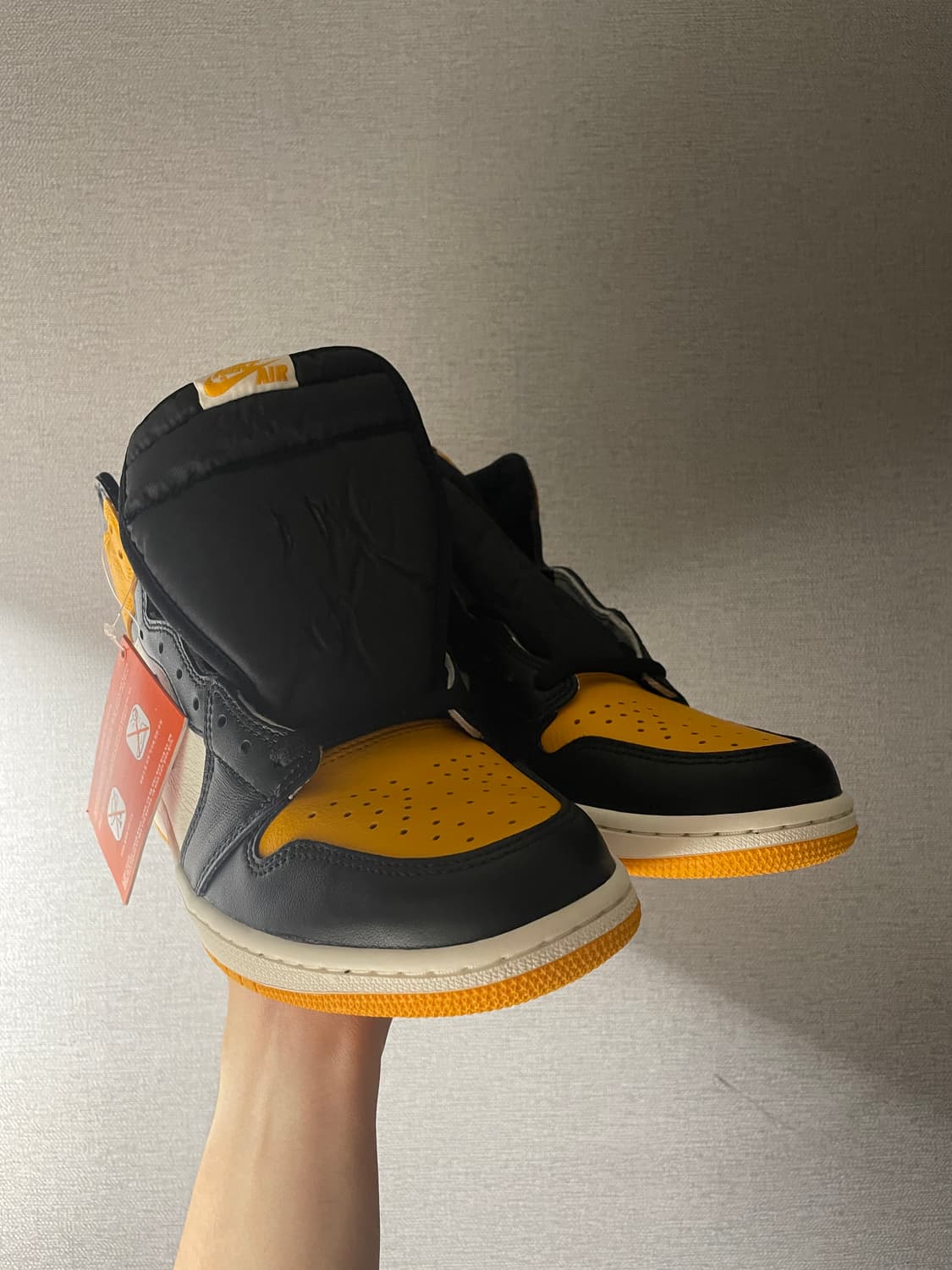 조던1 레트로 하이 OG 택시 상품이미지2