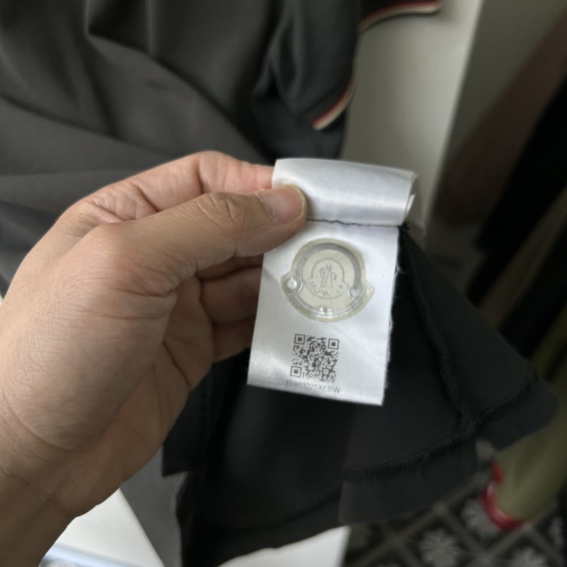 16465 - 몽클레어 3선 반팔 카라티 상품이미지4