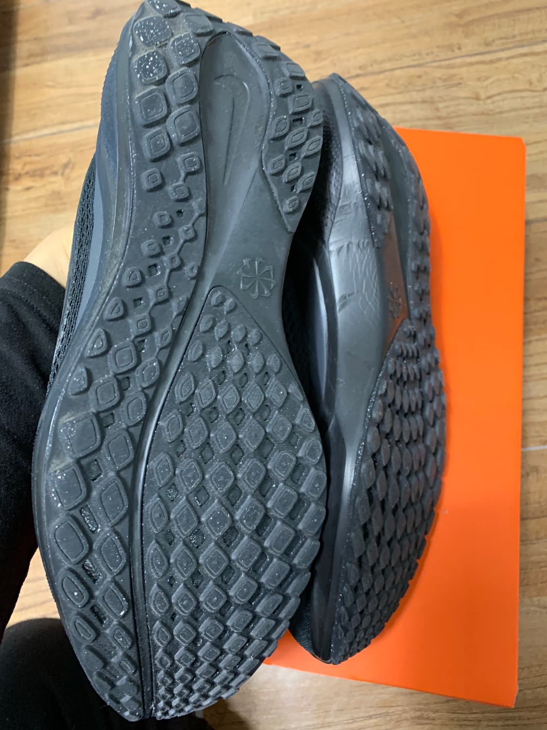 나이키 에어 줌 페가수스41 올블랙 상품이미지2