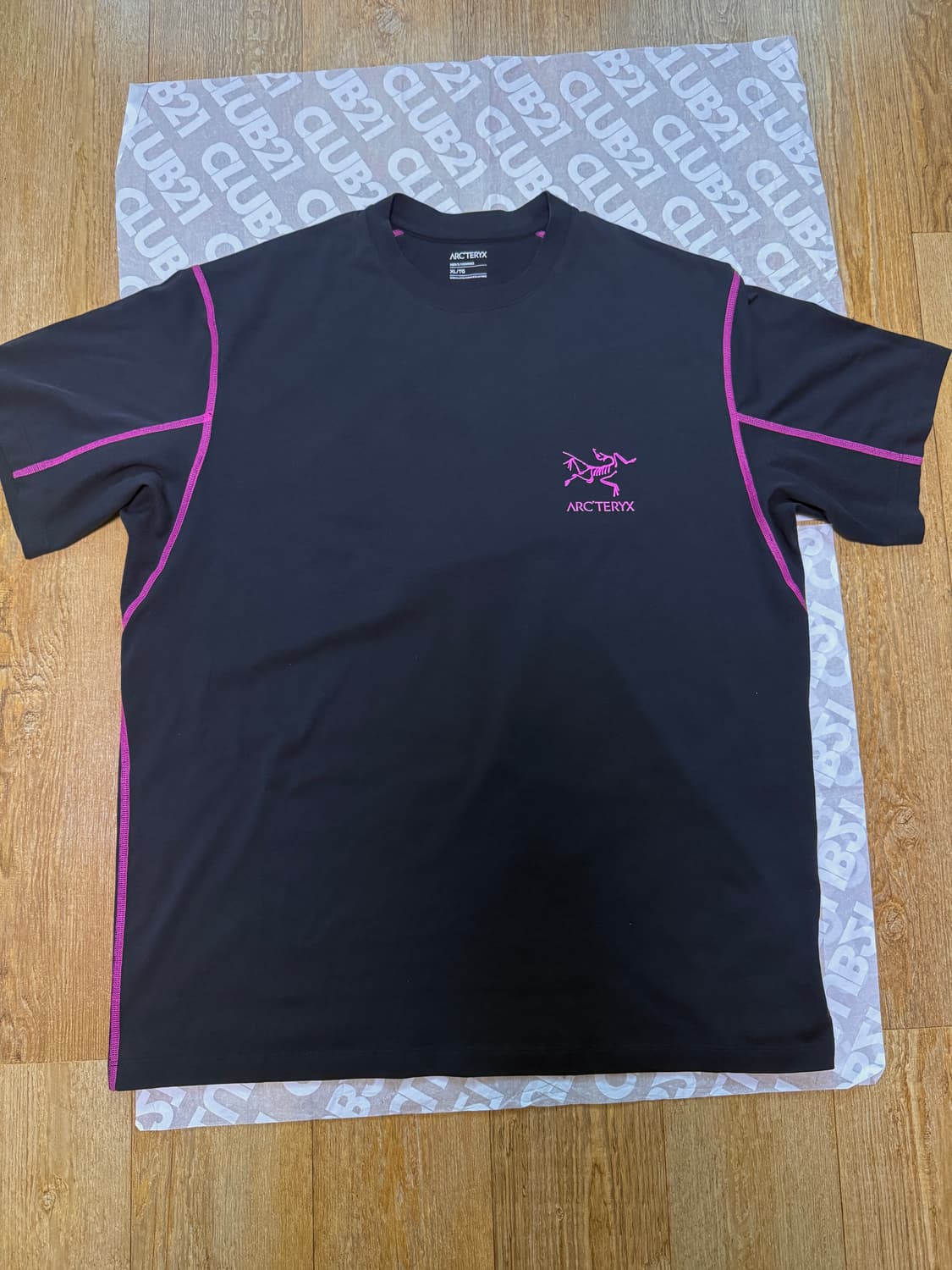 아크테릭스 시스템 A 코팔 버드 티셔츠 블랙 울트라 바이올렛 XL 상품이미지3