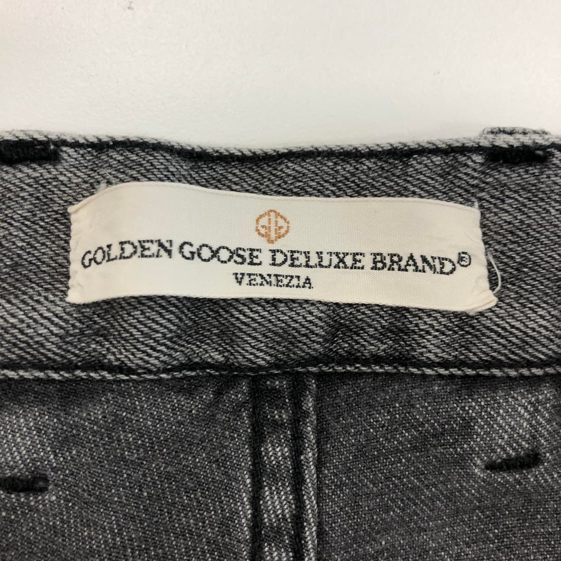 골든구스 JPN 하이라이즈 와이드데님진 25 인치 그레이 상품이미지5