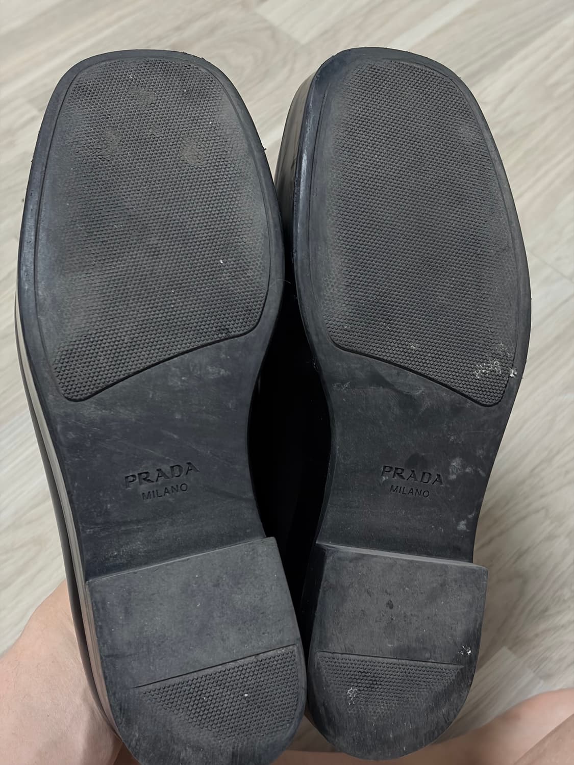 프라다 브러쉬드 레더 레이스 더비 슈즈 255~260 상품이미지6