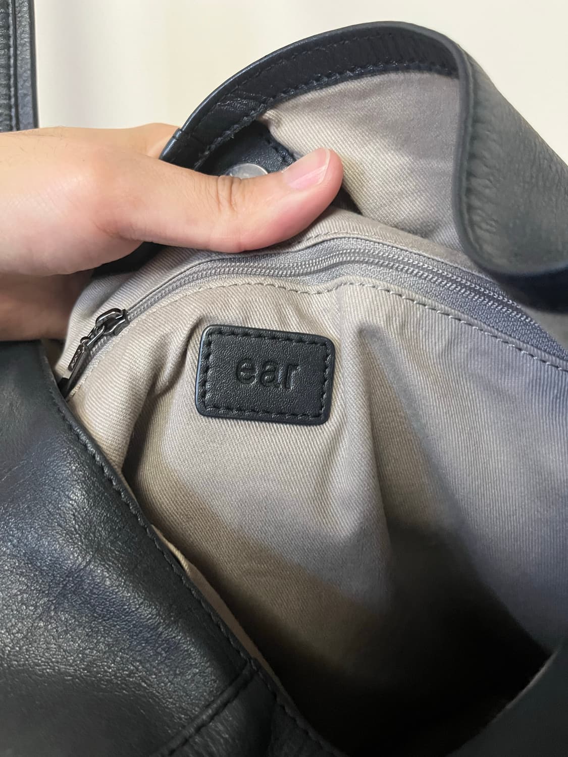 Ear leather cross bag 상품이미지7