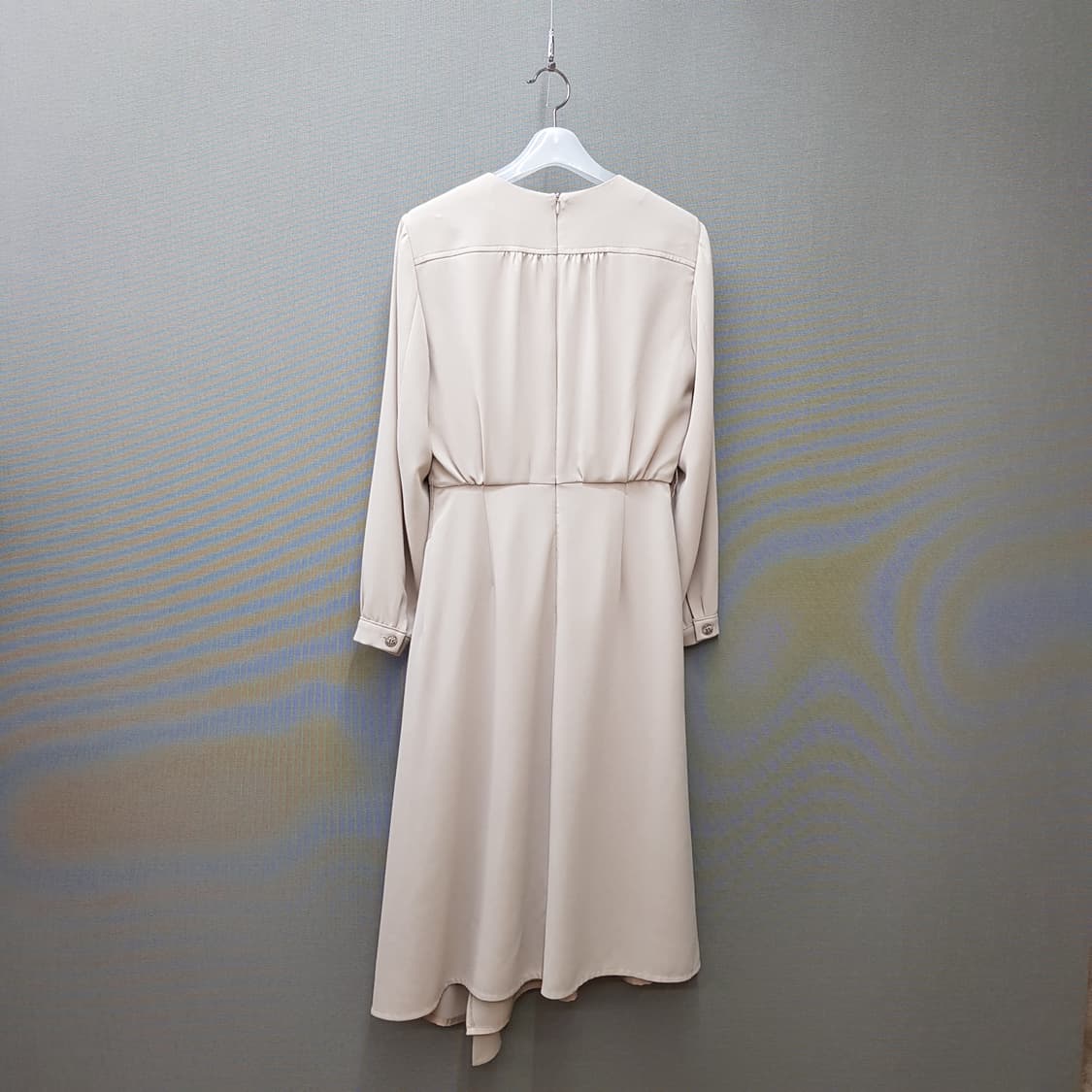 한섬 마인 2022 버튼 포인트 롱 원피스 82-94-160사이즈 상품이미지5