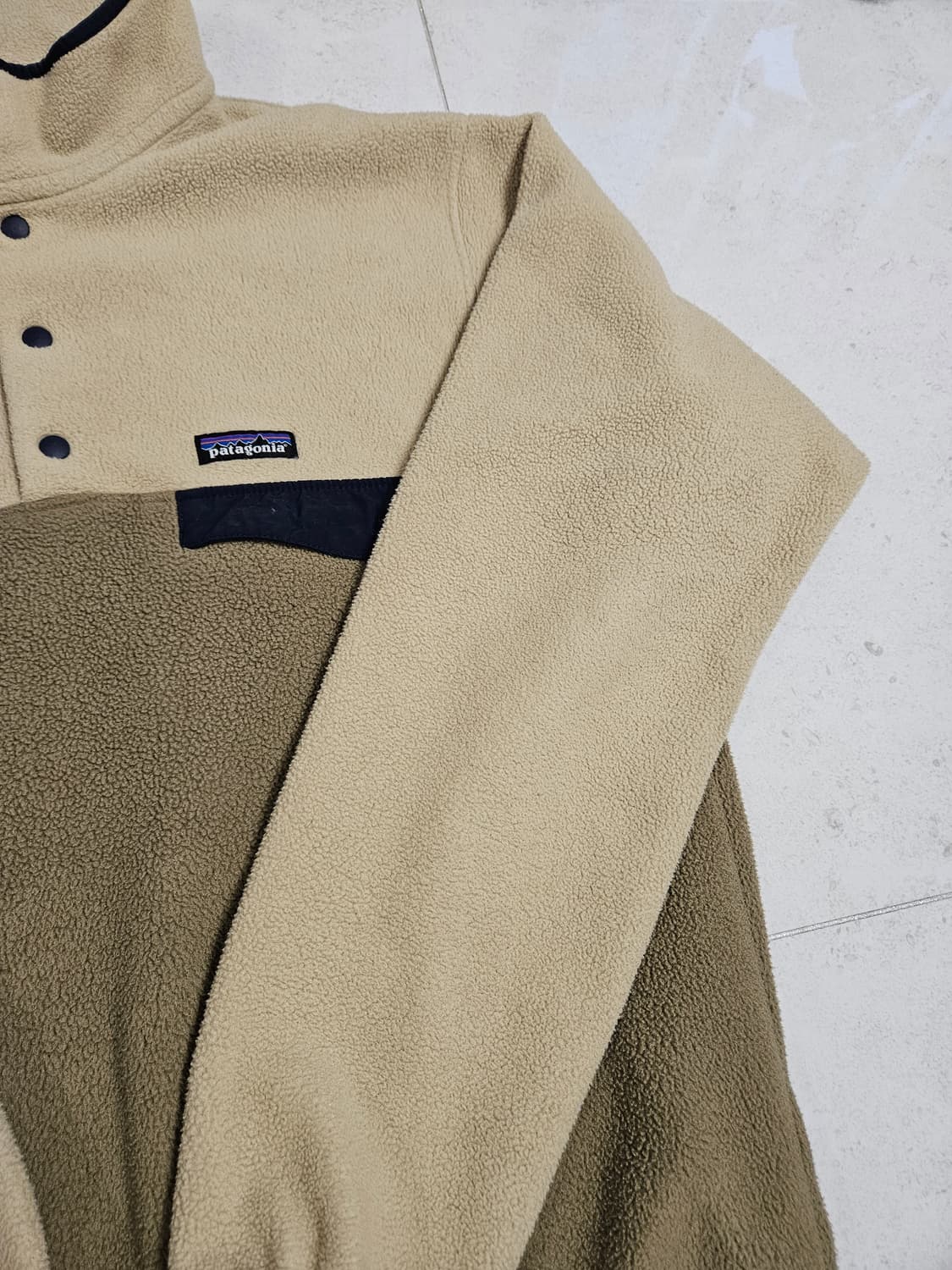 파타고니아 신칠라 M 베이지 탄 상품이미지3