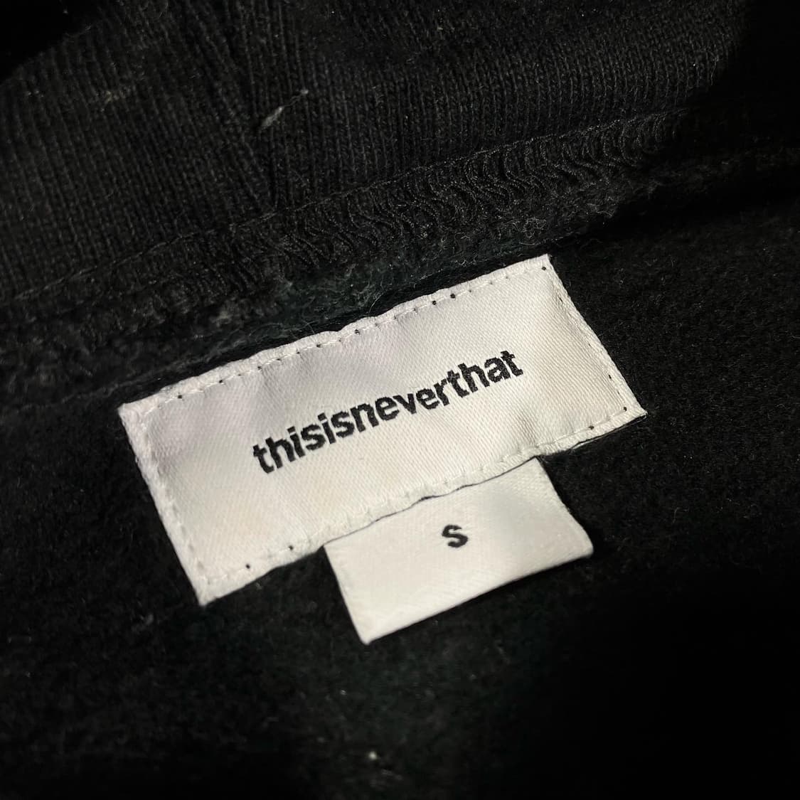 디스이즈네버댓 미들로고 후드티 디네댓 상품이미지3