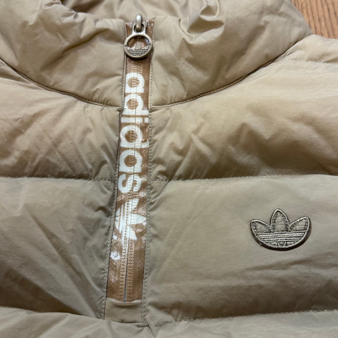 아디다스 라이트 웨이트 덕다운 하프집업 상품이미지3