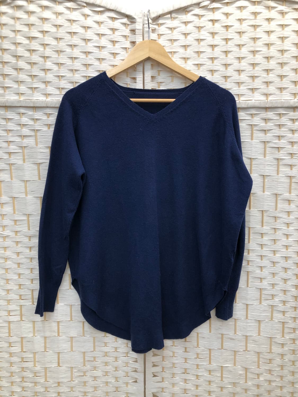 캐시 딥 블루 니트 상품이미지1