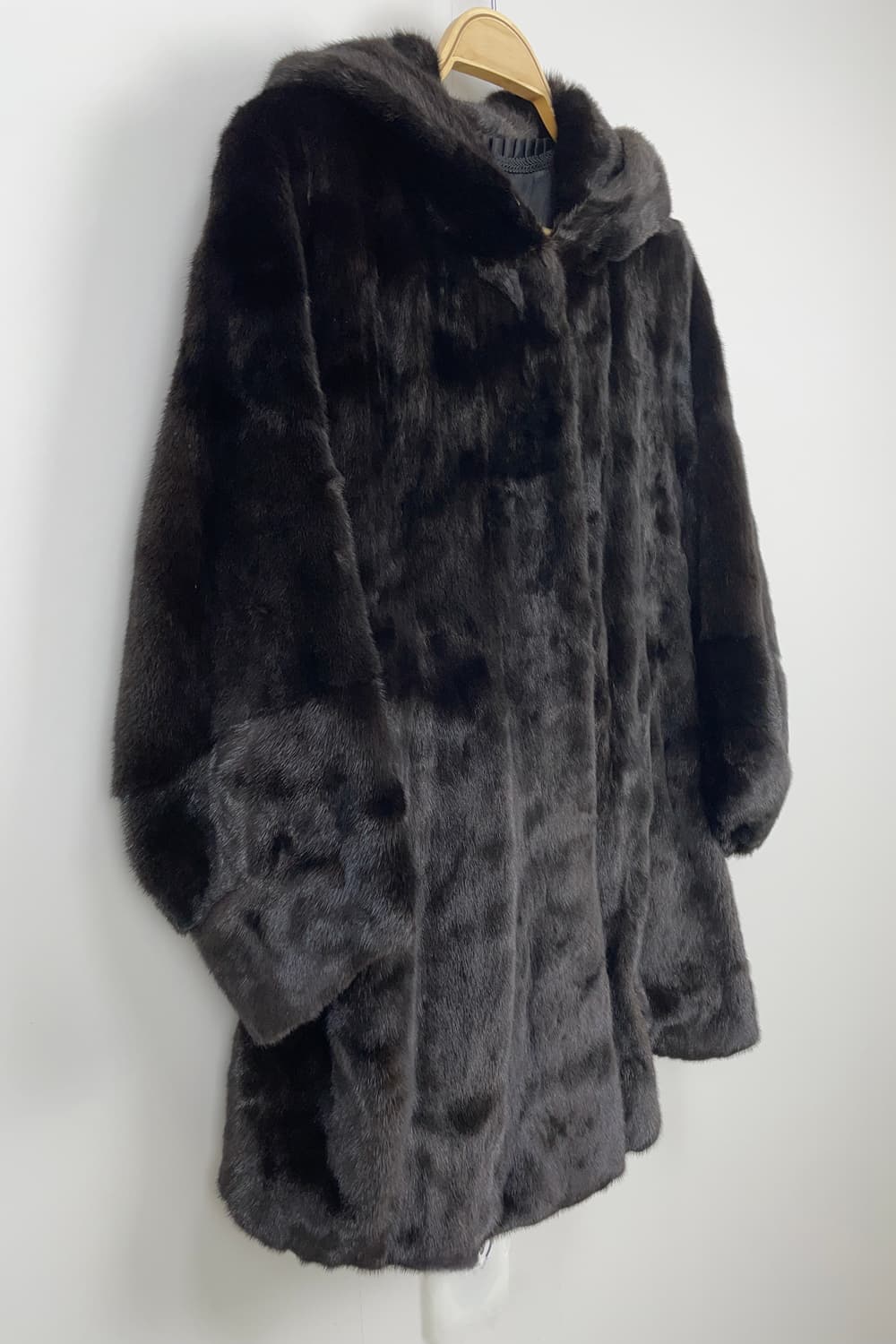 블랙그라마(Blackglama) 후드 밍크 코트 상품이미지2