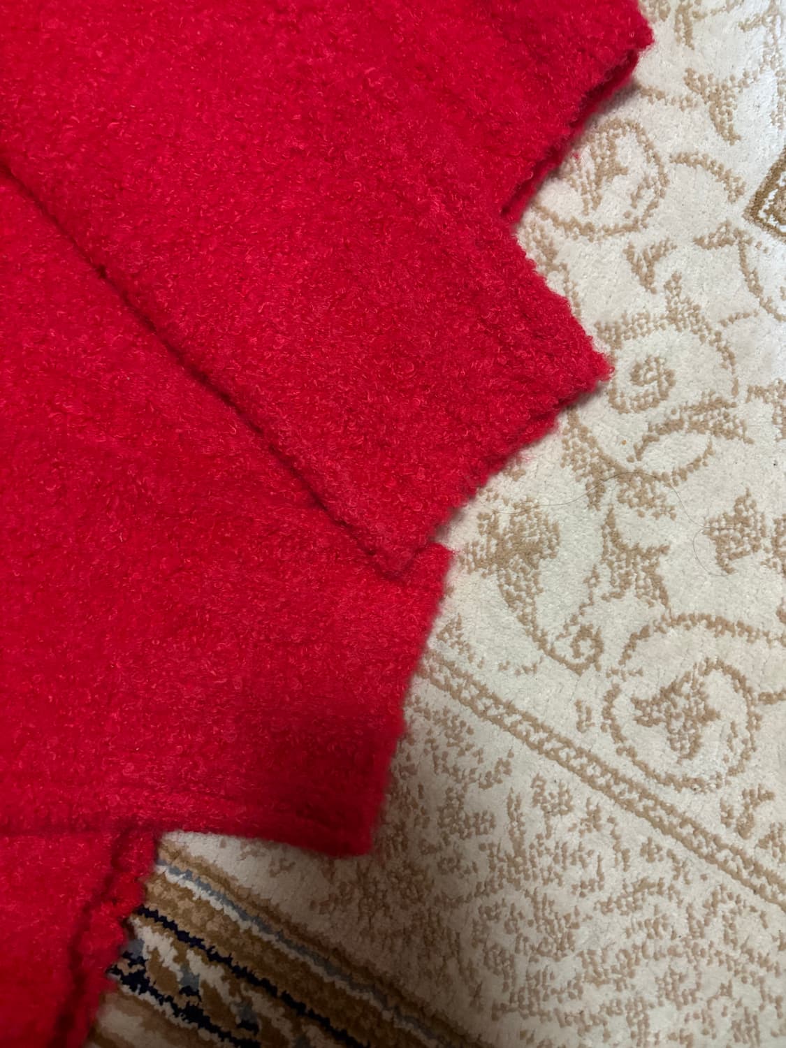 게드 ged 라운드 풀오버 부클 니트  상품이미지9