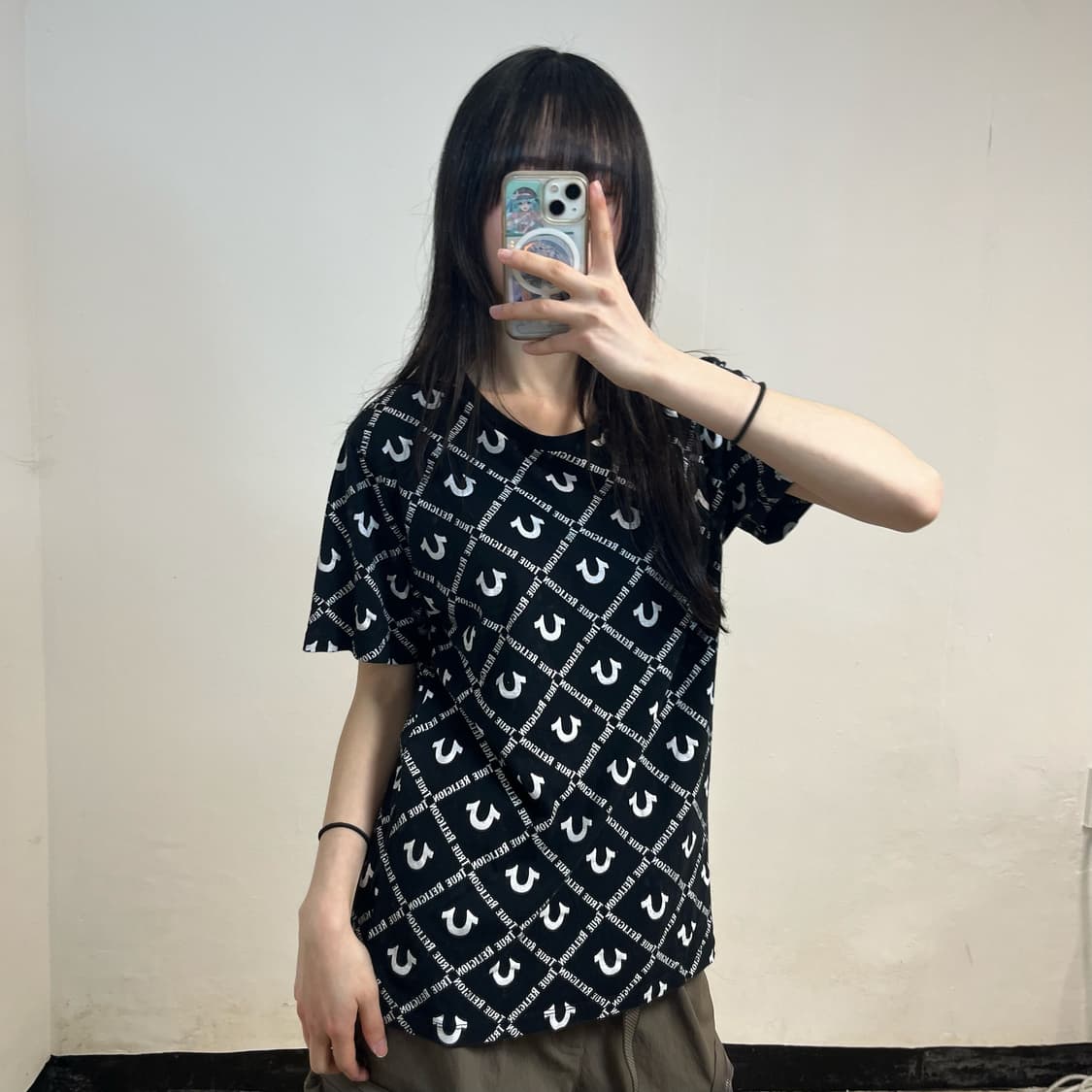True Religion black t-shirt 상품이미지2
