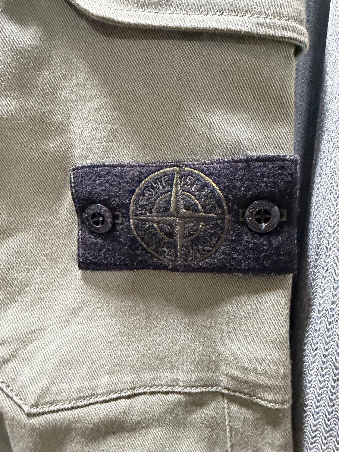 스톤아일랜드 카키 카고 팬츠 33 상품이미지4