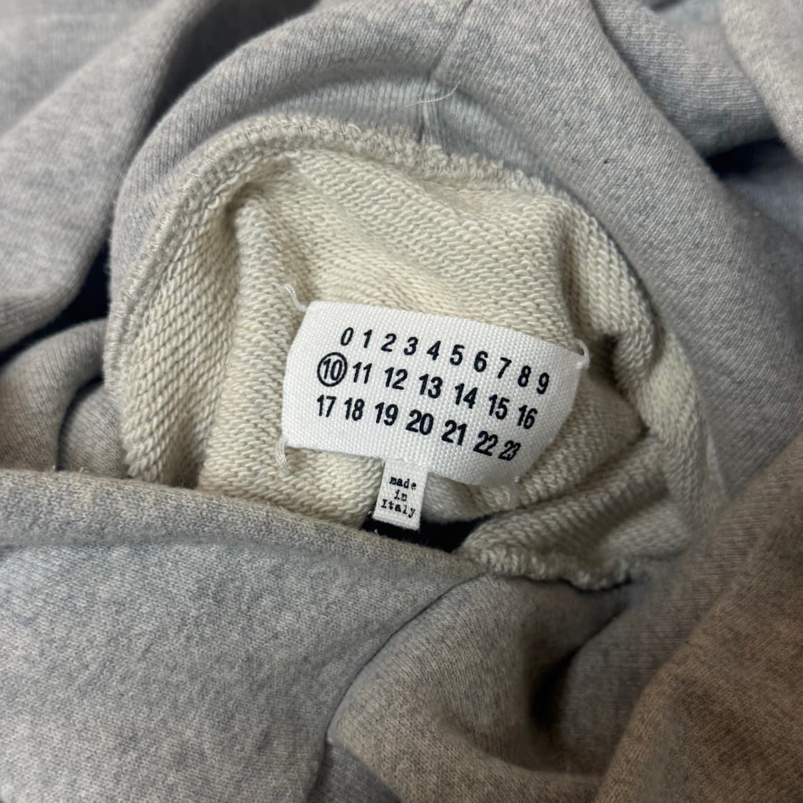 메종마르지엘라 후드티 그레이 (50) 정품 상품이미지3