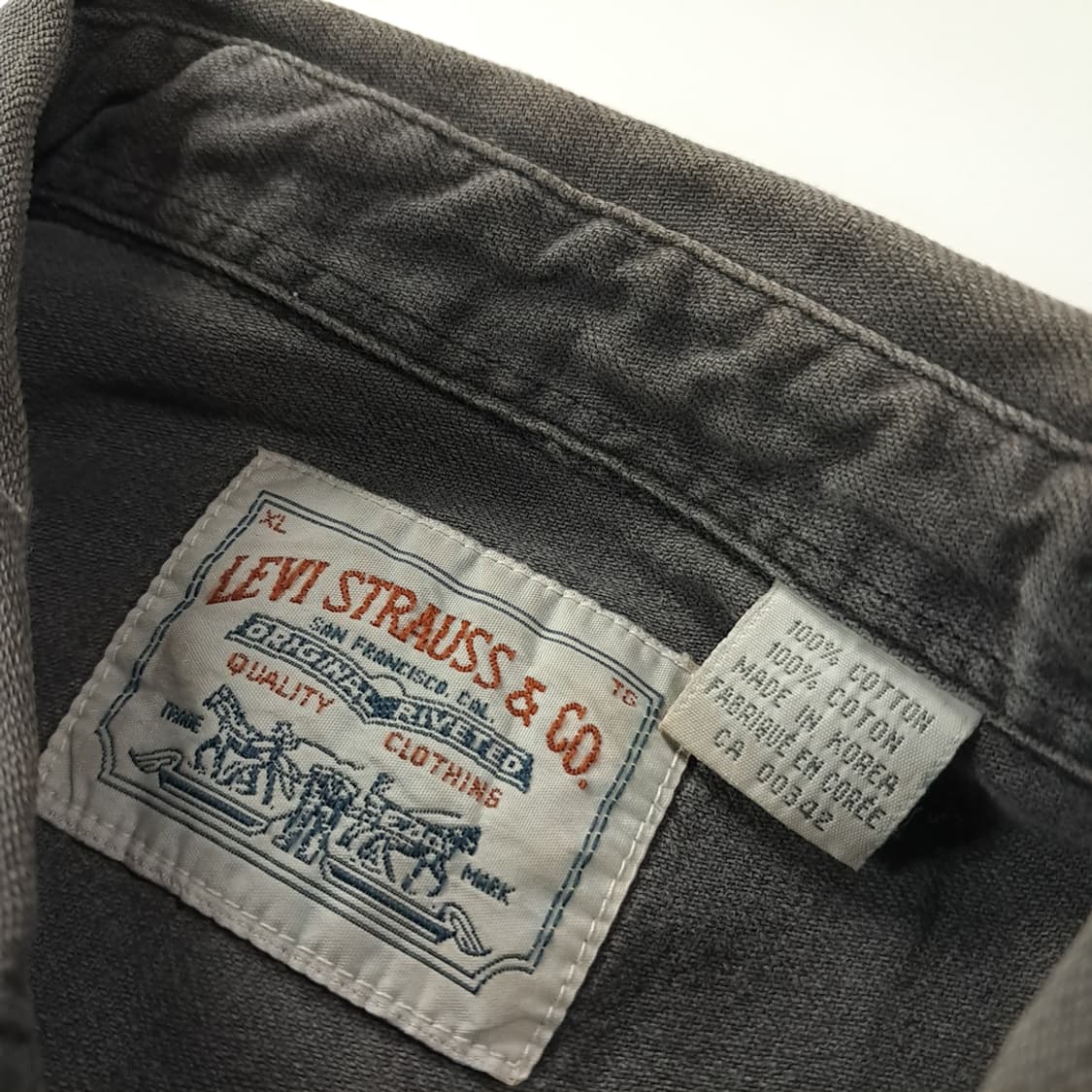 CJ452 XL 리바이스 오렌지탭 90s 워시드블랙 데님 셔츠 남방 상품이미지3