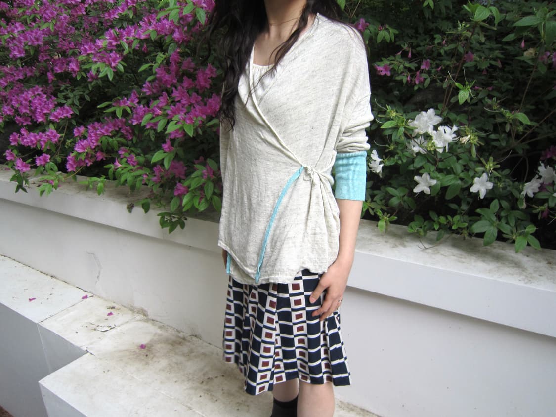 니코앤드 롱슬리브 랩 가디건 블루 배색 타이 스트랩 디테일 아이보리 상품이미지2