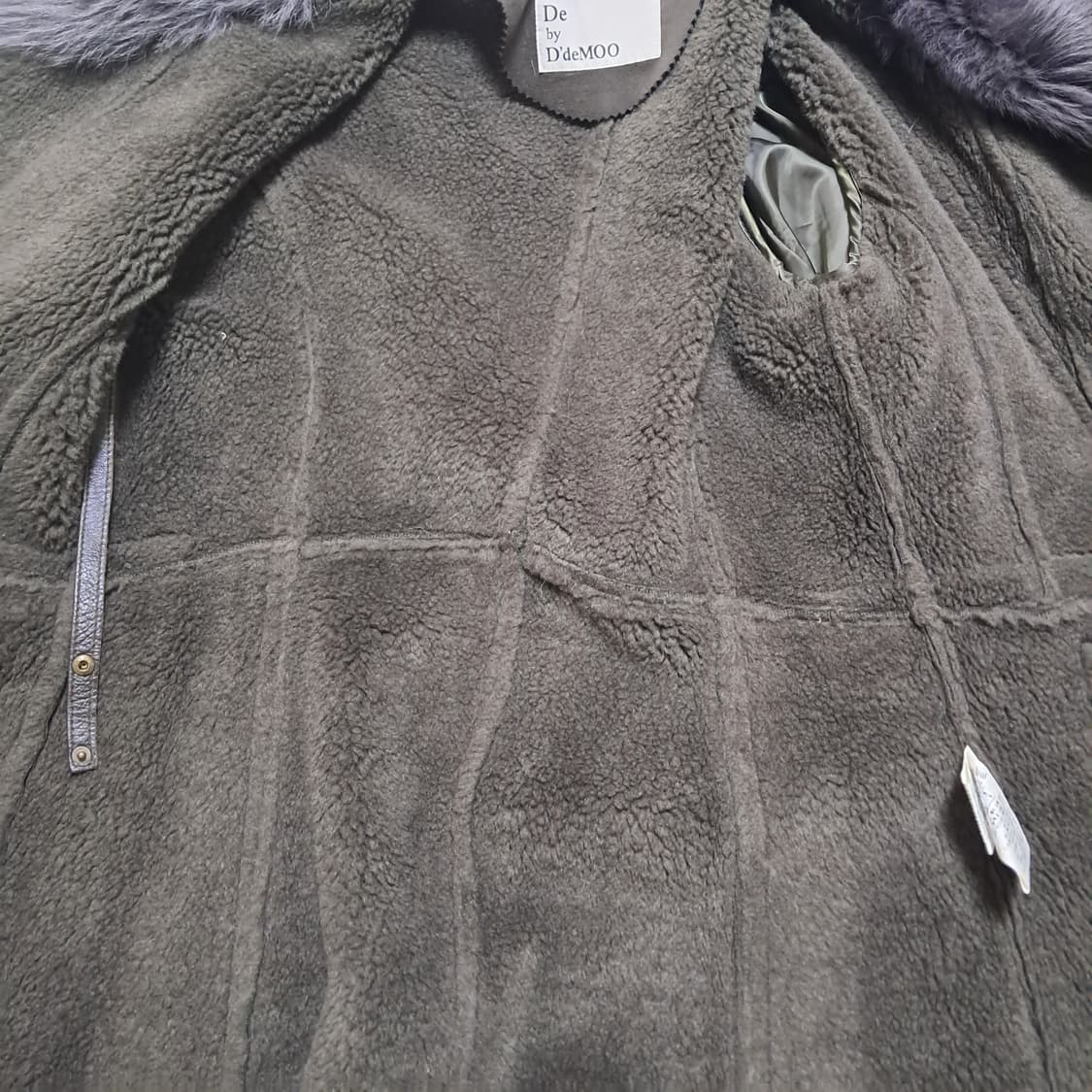 디데무 양털퍼 양가죽소매 배색 무스탕 퍼 코트 66~정77 상품이미지7