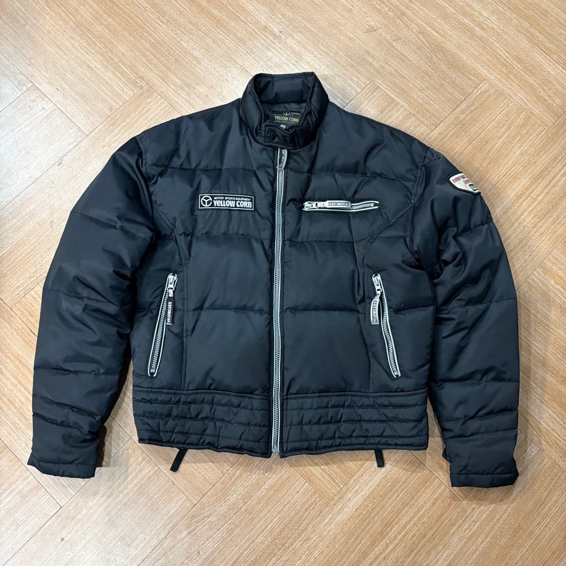옐로우콘 블랙 다운 푸퍼 자켓 상품이미지1