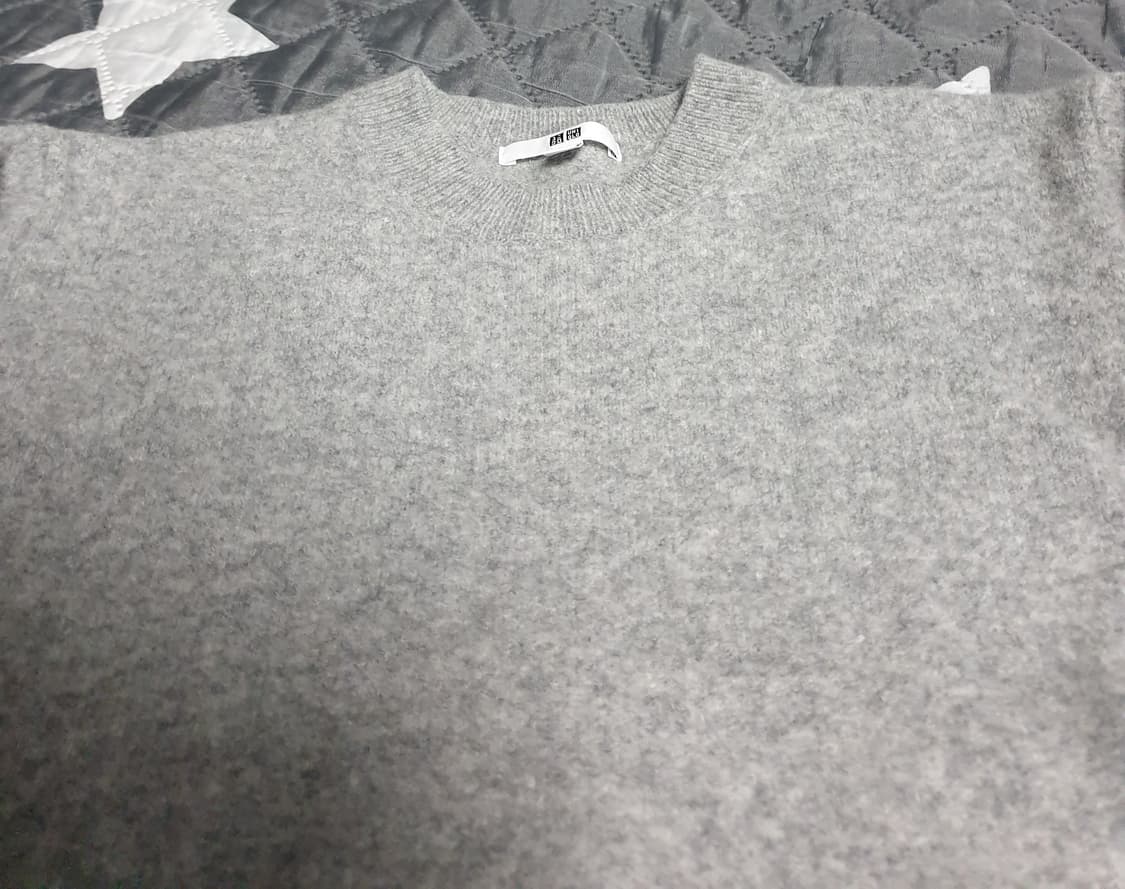 유니클로 프리미엄 램스울100% 크롭 니트 스웨터 그레이 (M) 상품이미지2