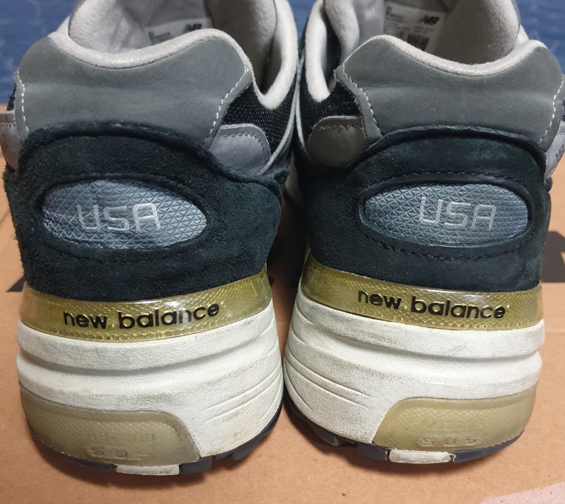 뉴발란스 992 메이드 인 USA 블랙 그레이 (290) M992EB 상품이미지4