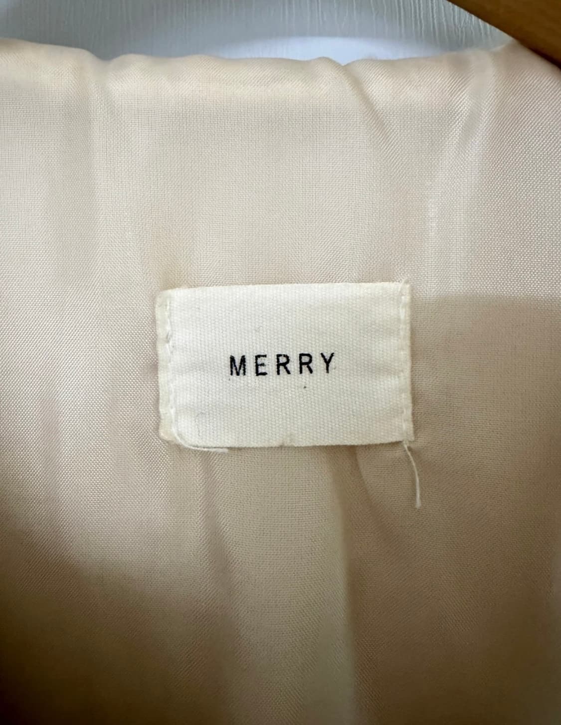 페이크퍼 크림 베이지 조끼 상품이미지3