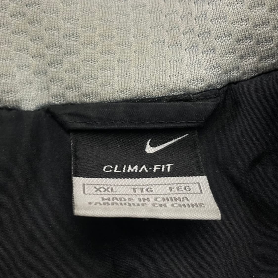 105 나이키 스우시 바람막이  상품이미지3