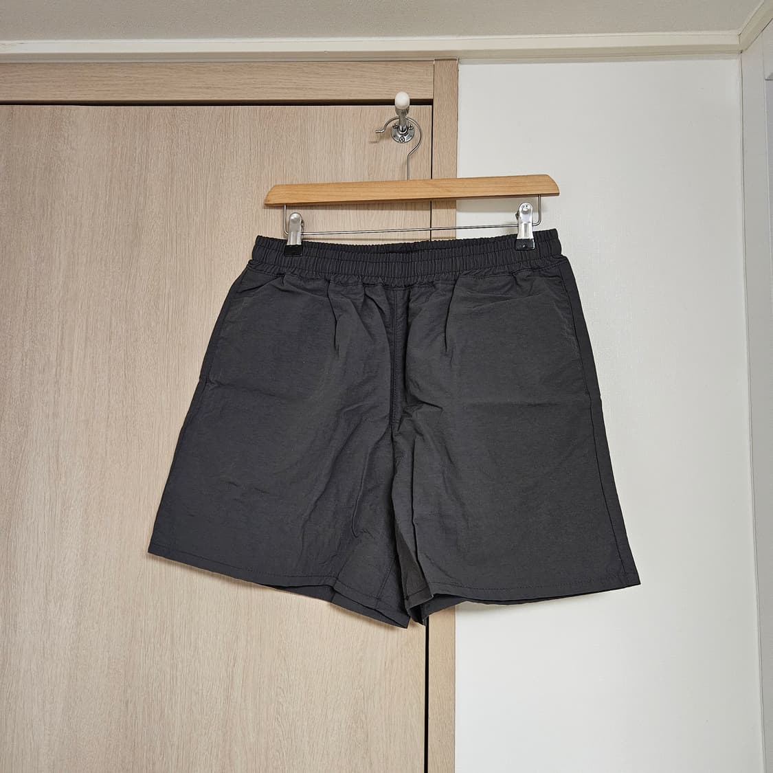 배기스 나일론 팬츠/ 차콜 / 30-32 상품이미지1