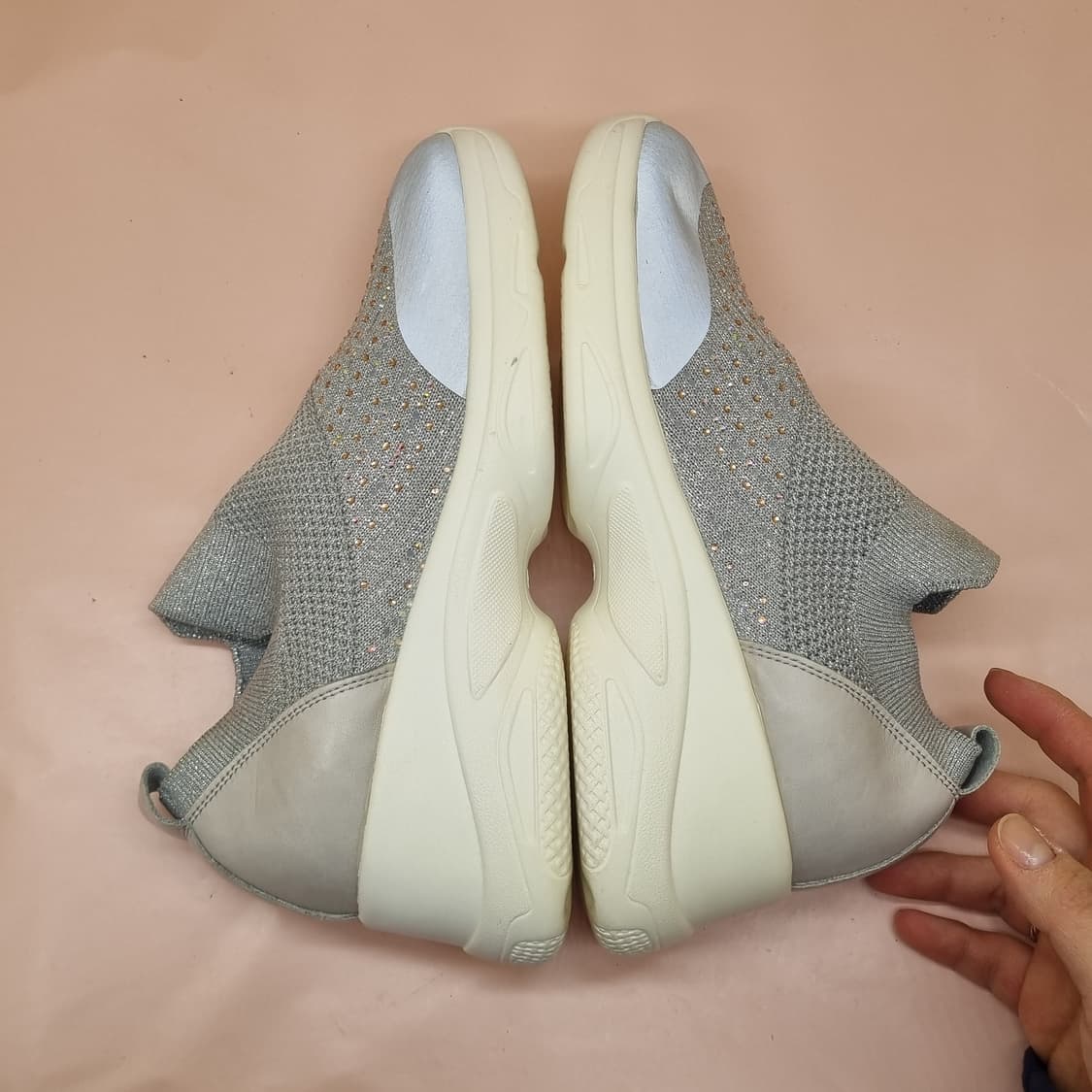 미쉘바이탠디 여성 키높이 슬립온230 굽8 상품이미지5