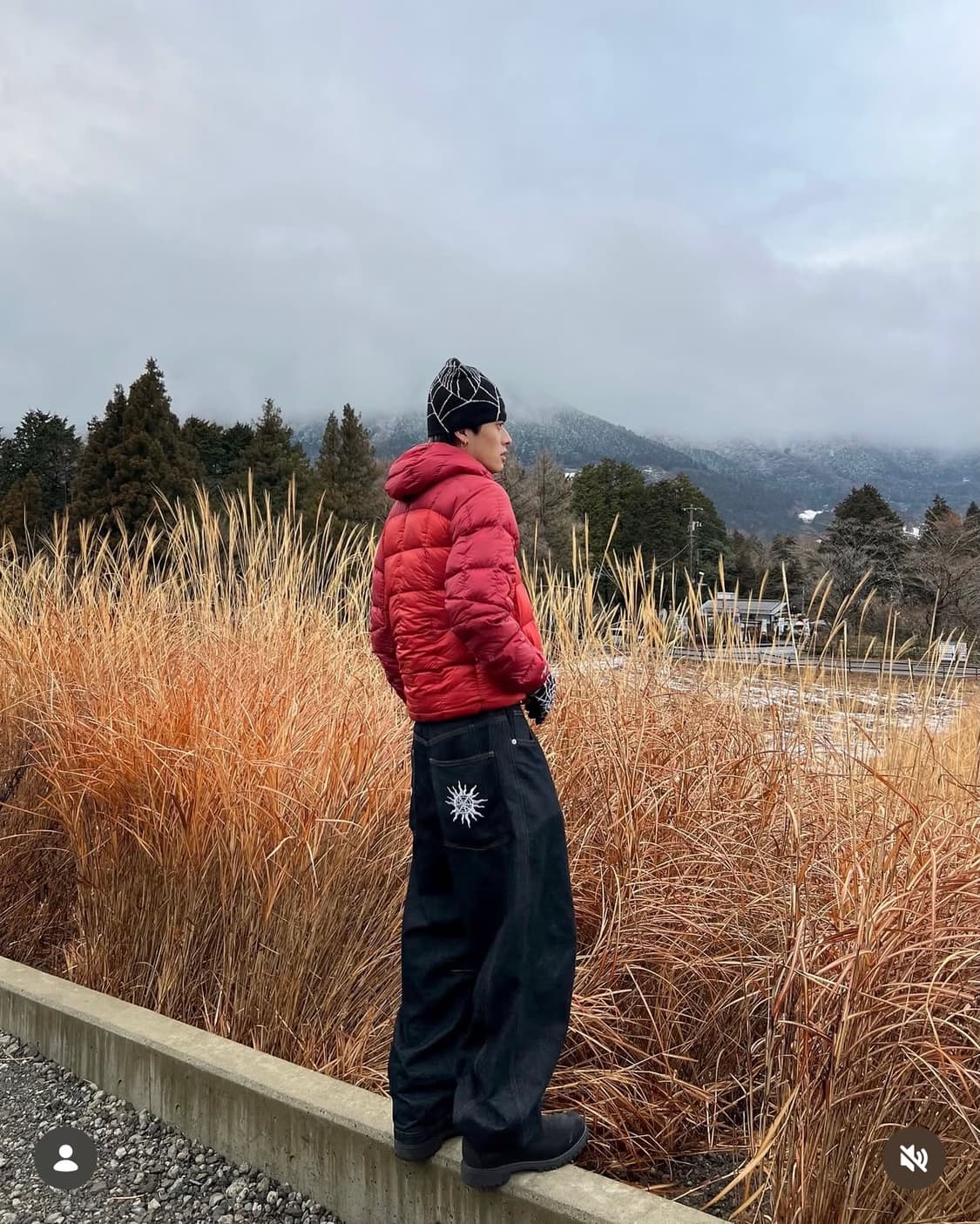 몽벨 슈페리어 패딩 일본 한정 컬러 상품이미지2