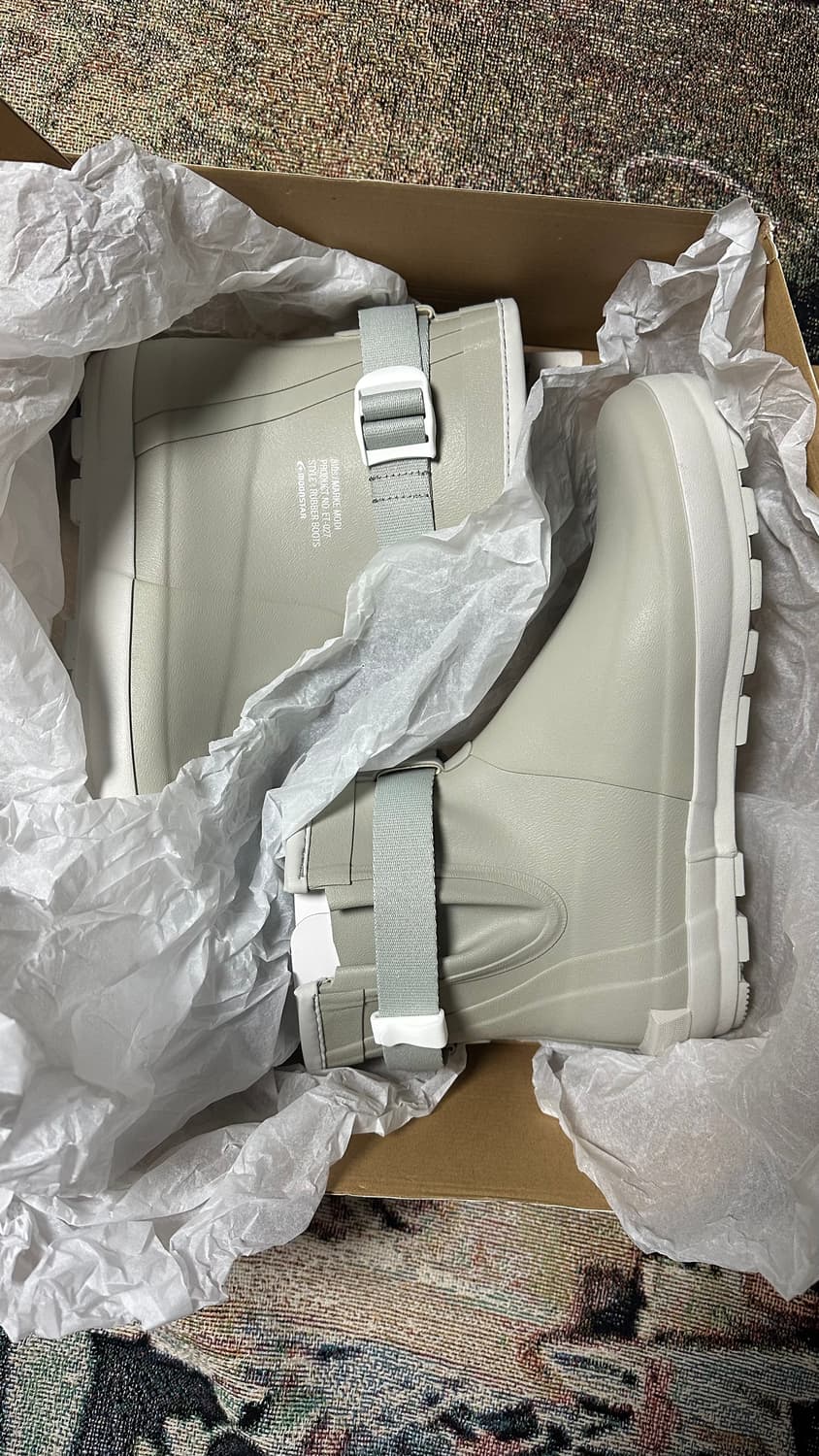 문스타 810s 애쉬 그레이 260 상품이미지1