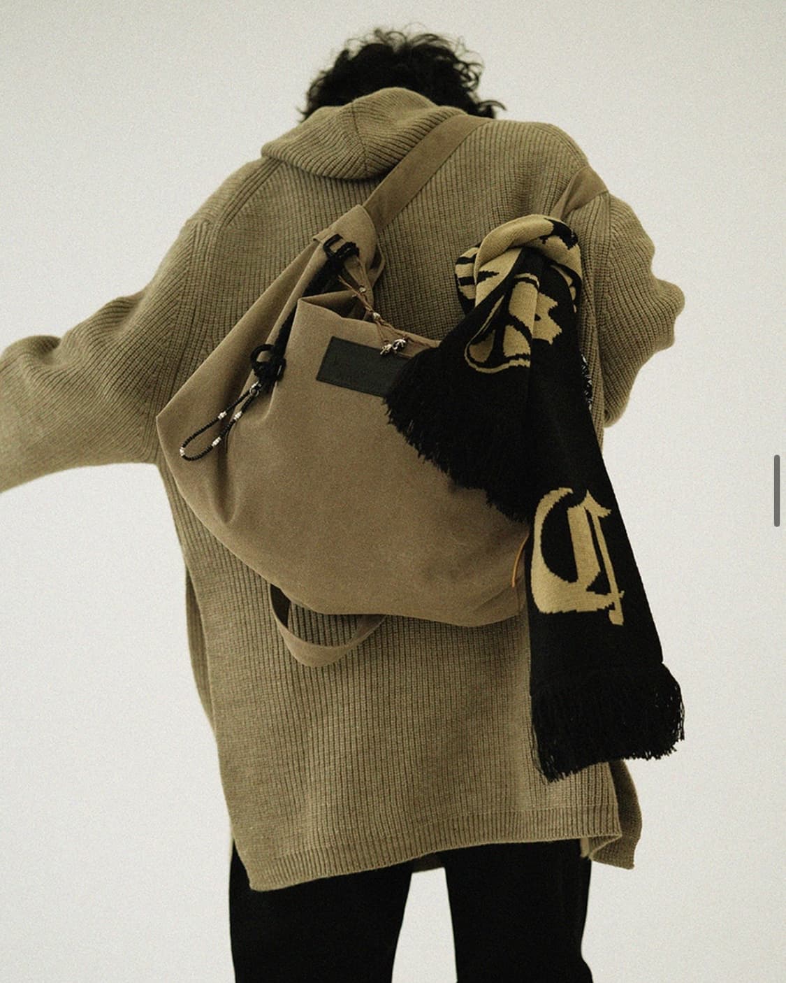 Cord 모듈라 스트랩 토트백 + 머플러 상품이미지1