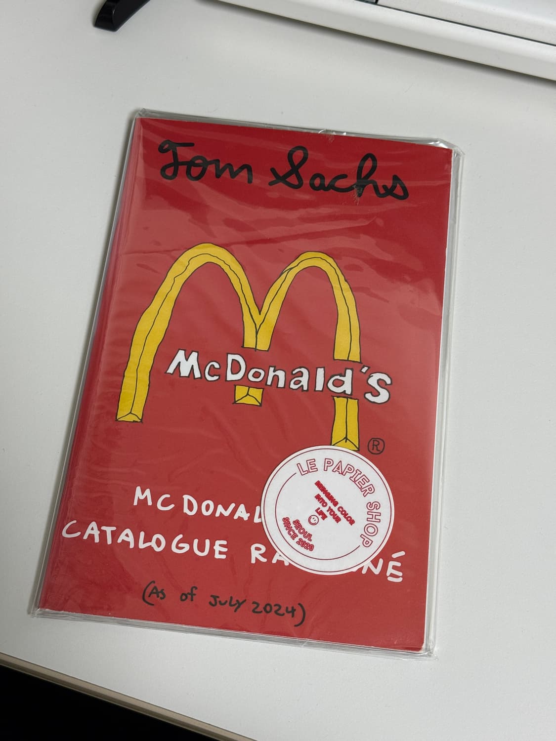 톰삭스 x 맥도날드 아트북 상품이미지1