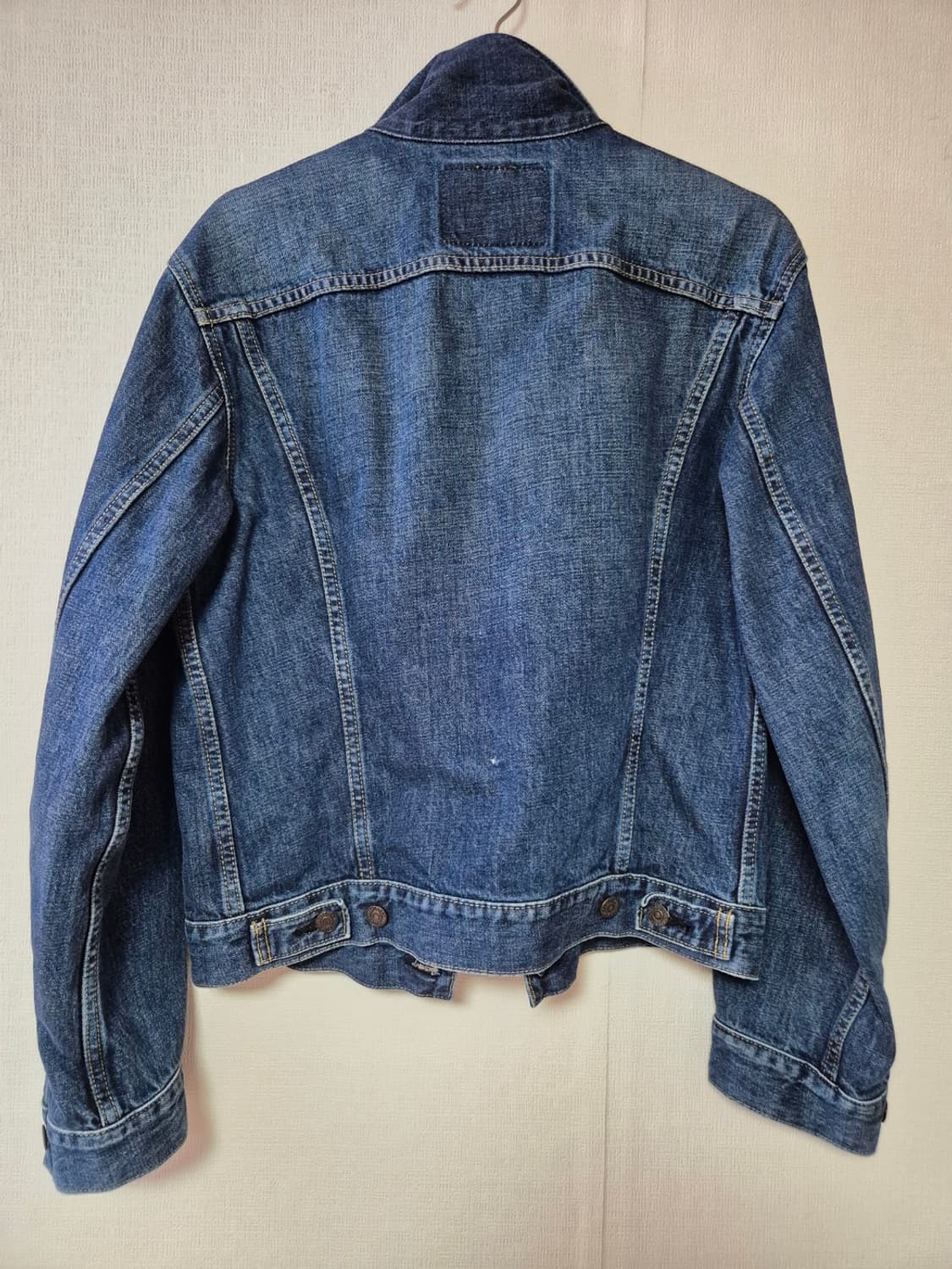 리바이스 3세대 자켓
텍 40사이즈 상품이미지2