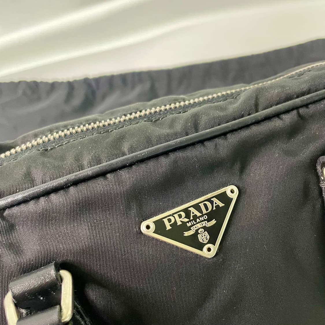 프라다 리에디션 1978 숄더백 상품이미지9