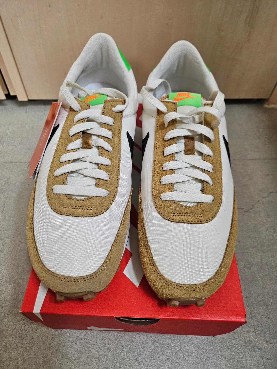 나이키 데이브레이크 CK2351-700 290mm 새상품 상품이미지1