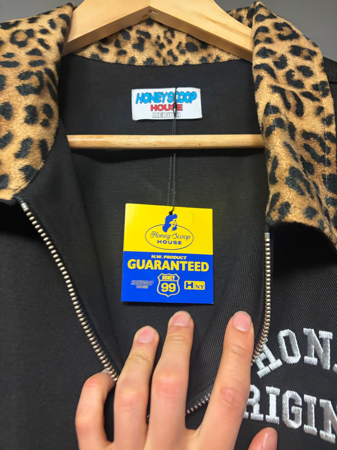 허니스쿱하우스 자켓 미듐 사이즈 새상품 상품이미지2