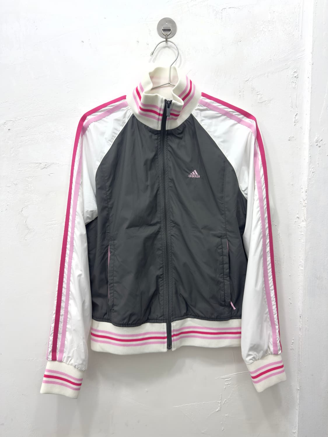 adidas gray pink line jersey 상품이미지1