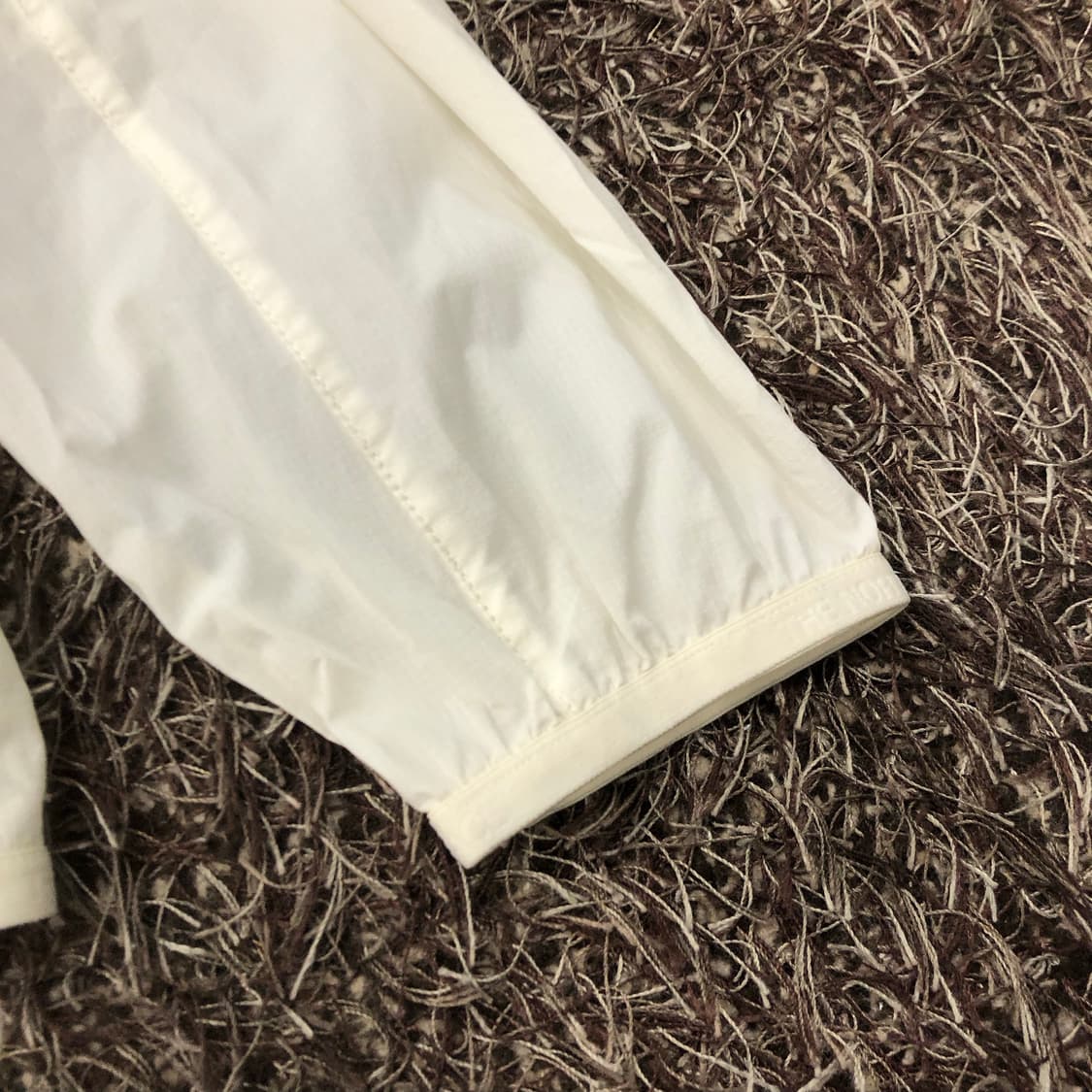 노스페이스 태극기 패치 나일론 바람막이 자켓 상품이미지3