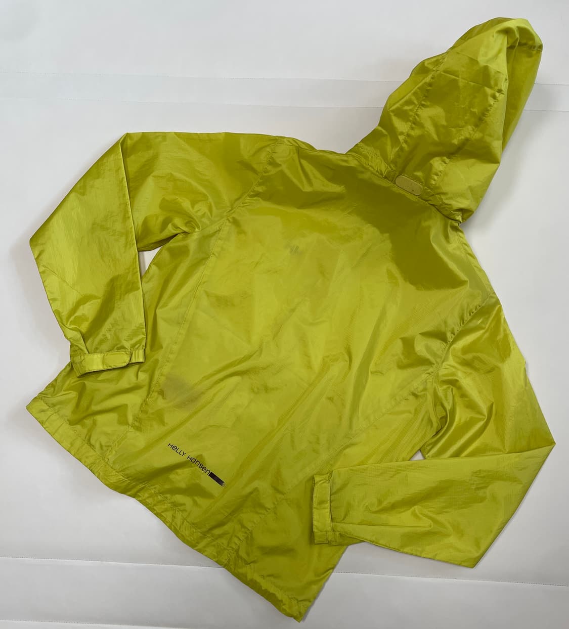 헬리한센 바람막이 자켓 100 형광 연두 상품이미지2