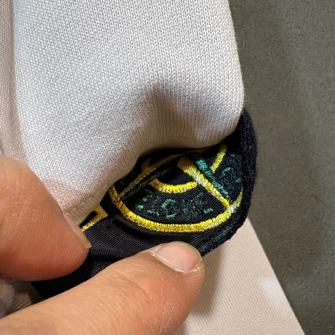 [M] STONE ISLAND 스톤아일랜드 스웻 셔츠 상품이미지3