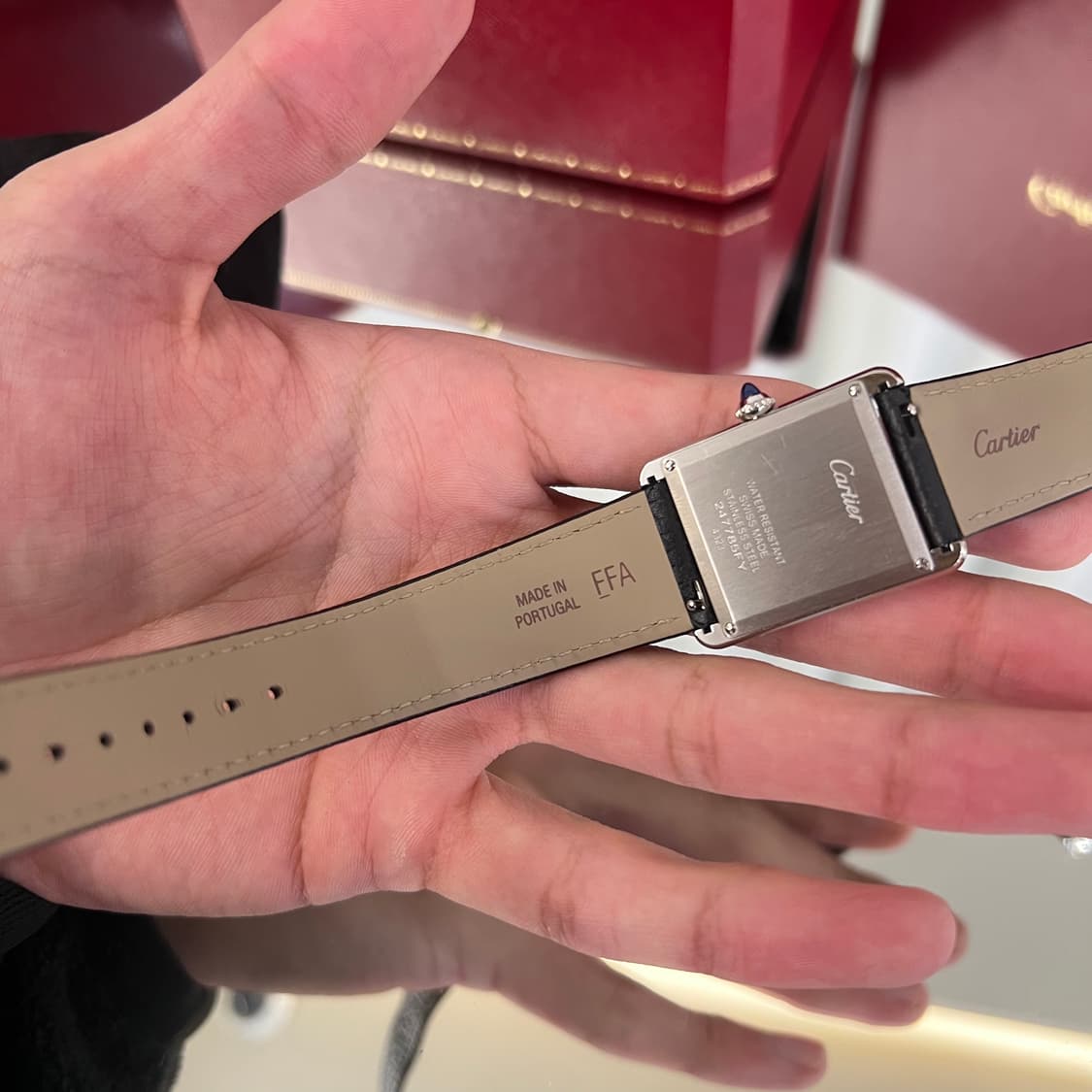 [새상품급/풀구성] 까르띠에 탱크 머스트 라지 쿼츠 스틸 카프스킨 상품이미지6