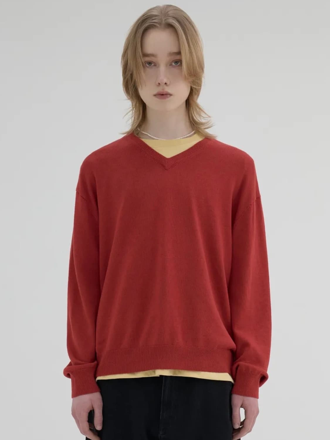 노운 26SS 브이넥 니트 상품이미지1