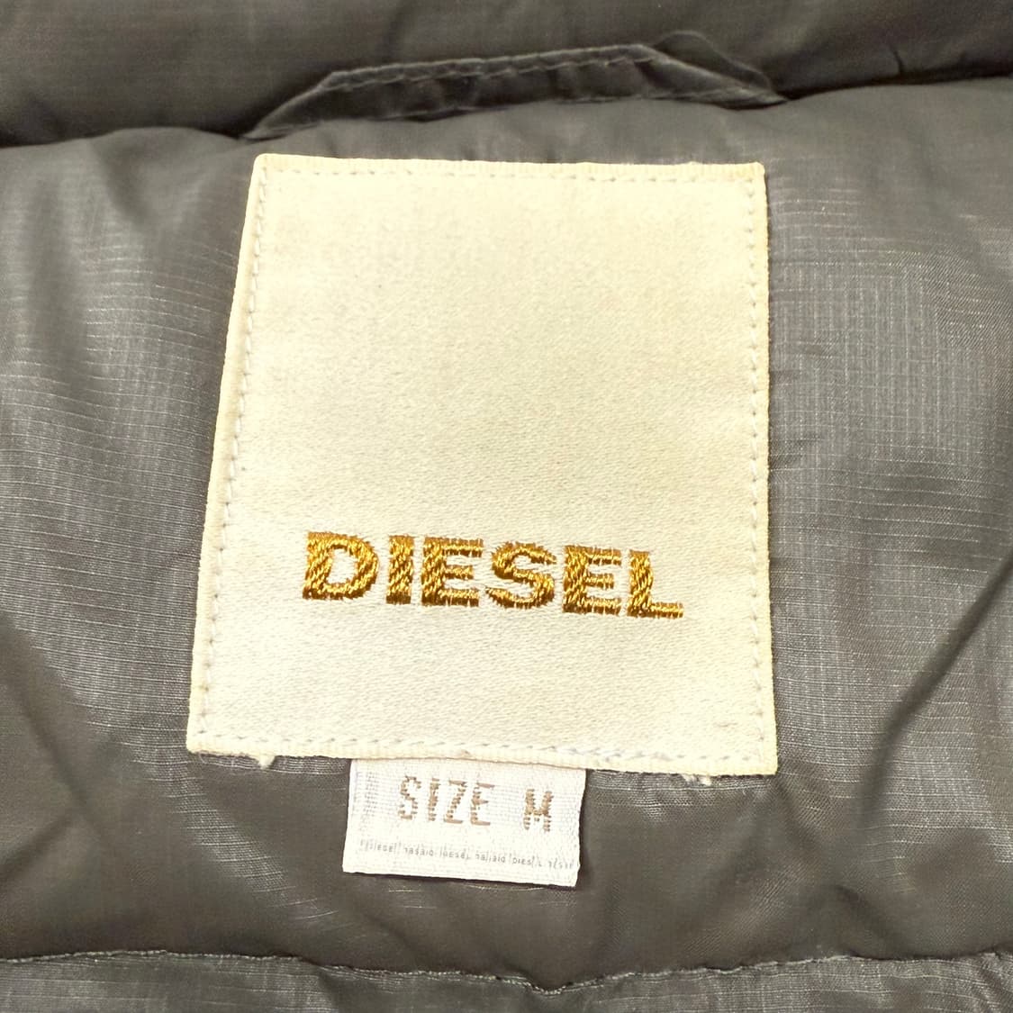 디젤 카키 숏패딩  상품이미지5