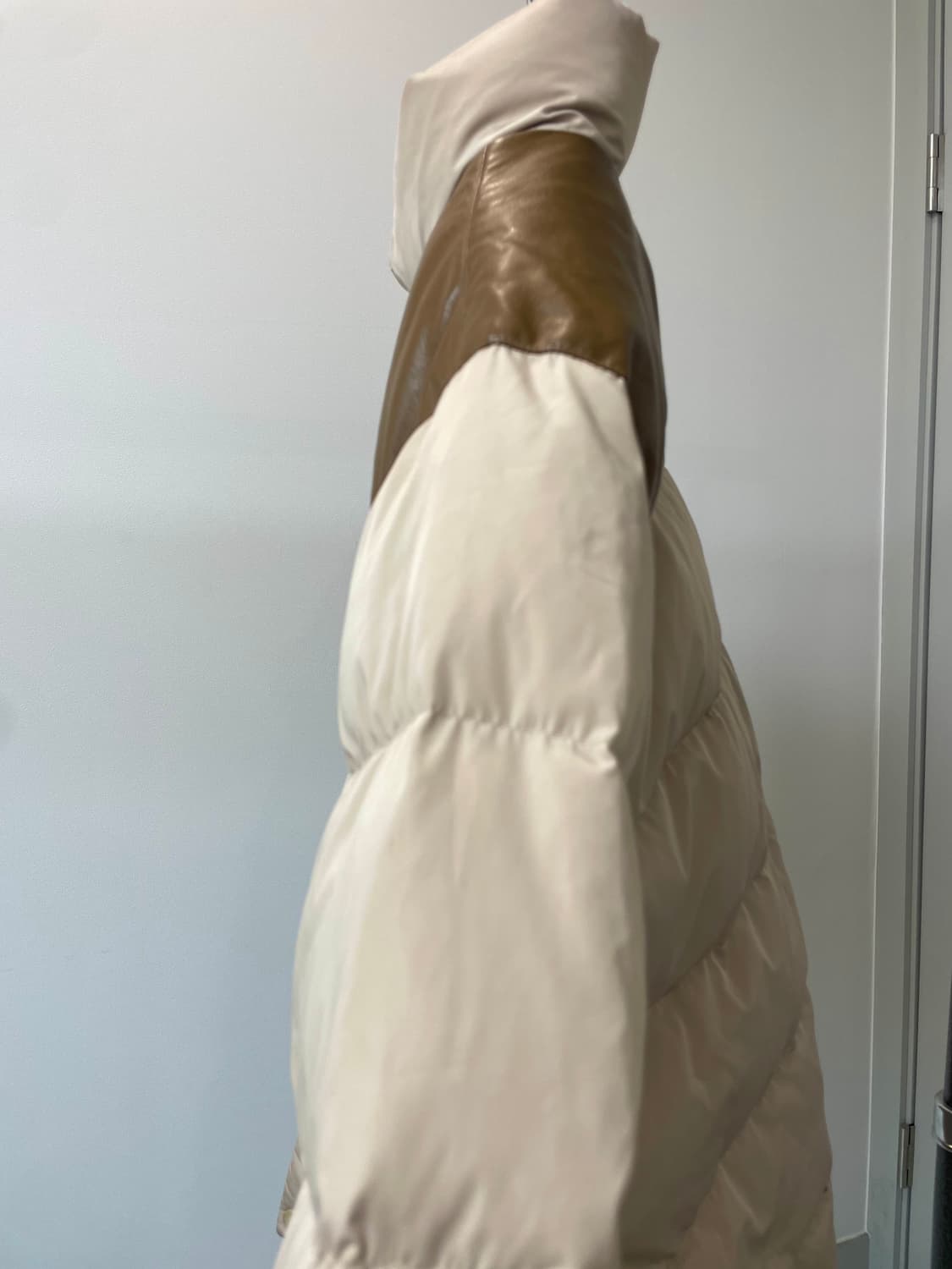 (100) 쉐비뇽 배색 덕다운 패딩 자켓 상품이미지6