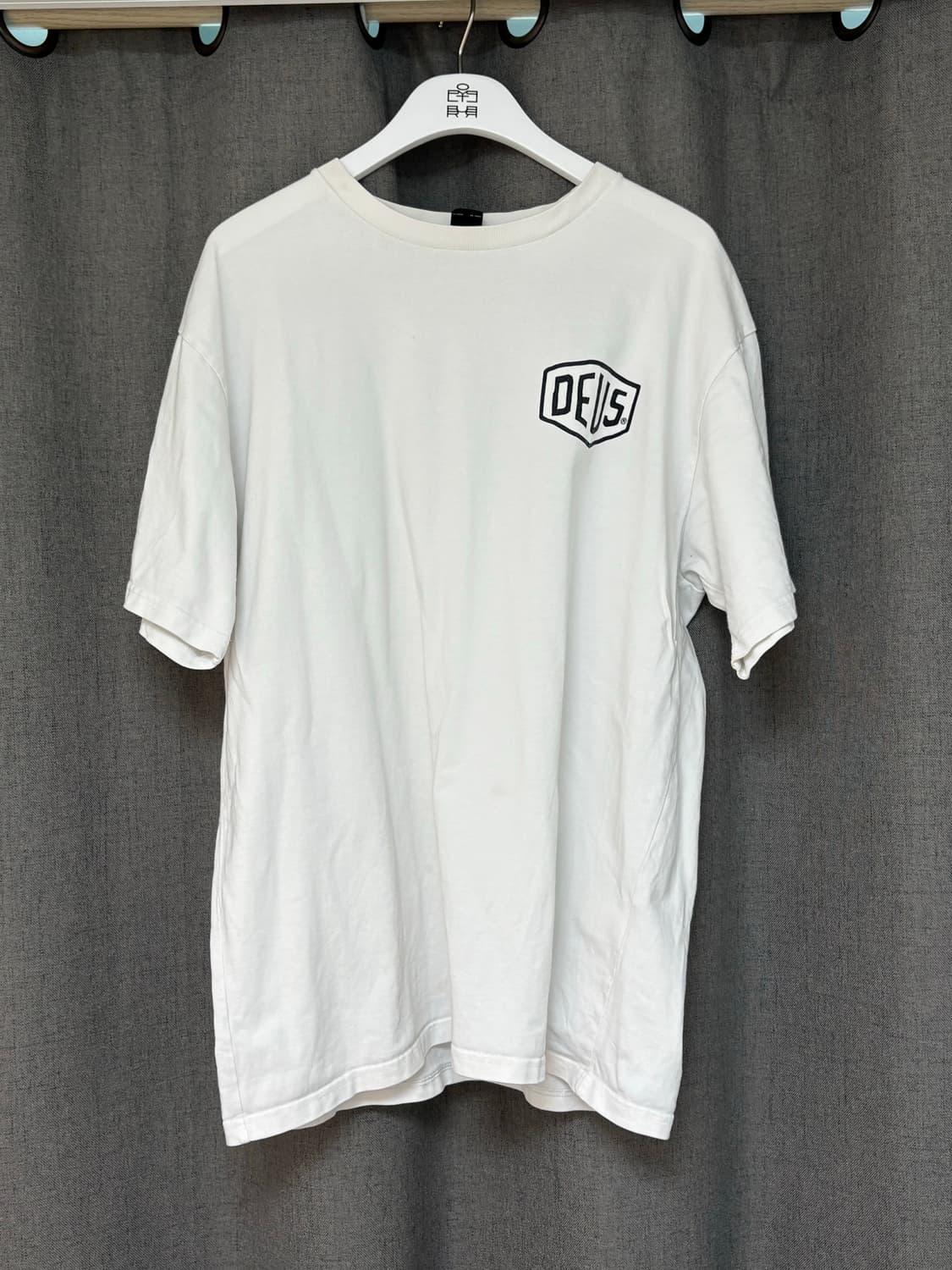 데우스 엑스 마키나 반팔 L 상품이미지1