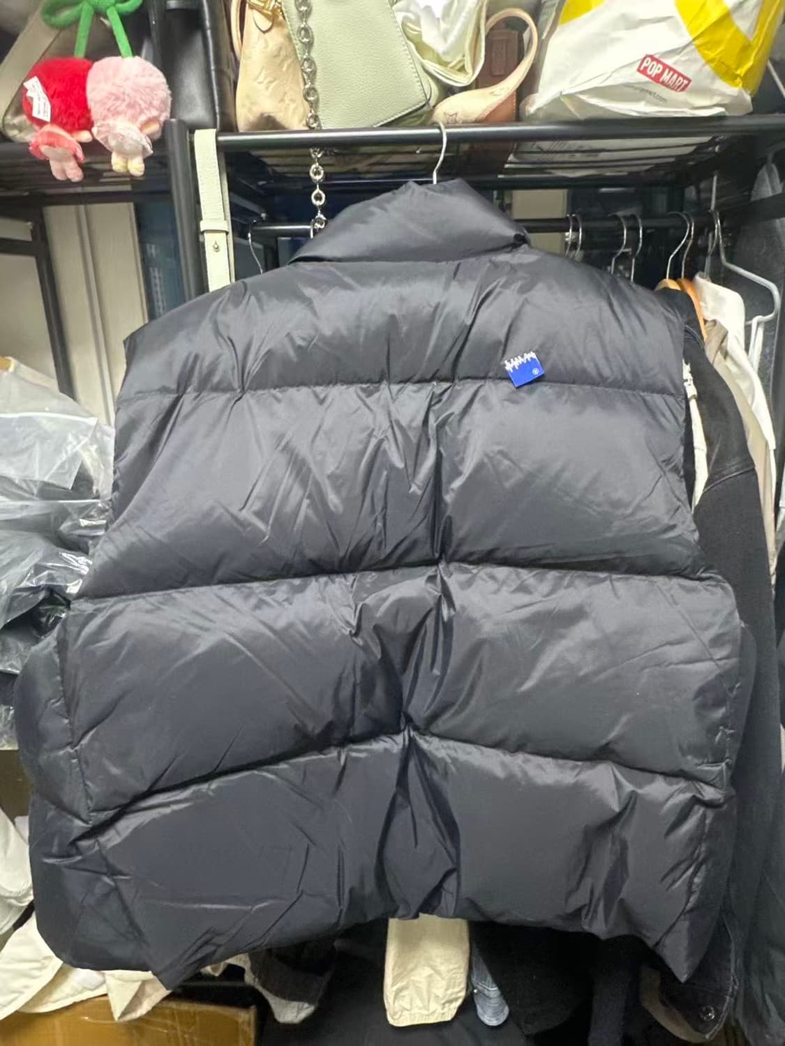 아더에러패딩조끼 M사이즈 상품이미지2