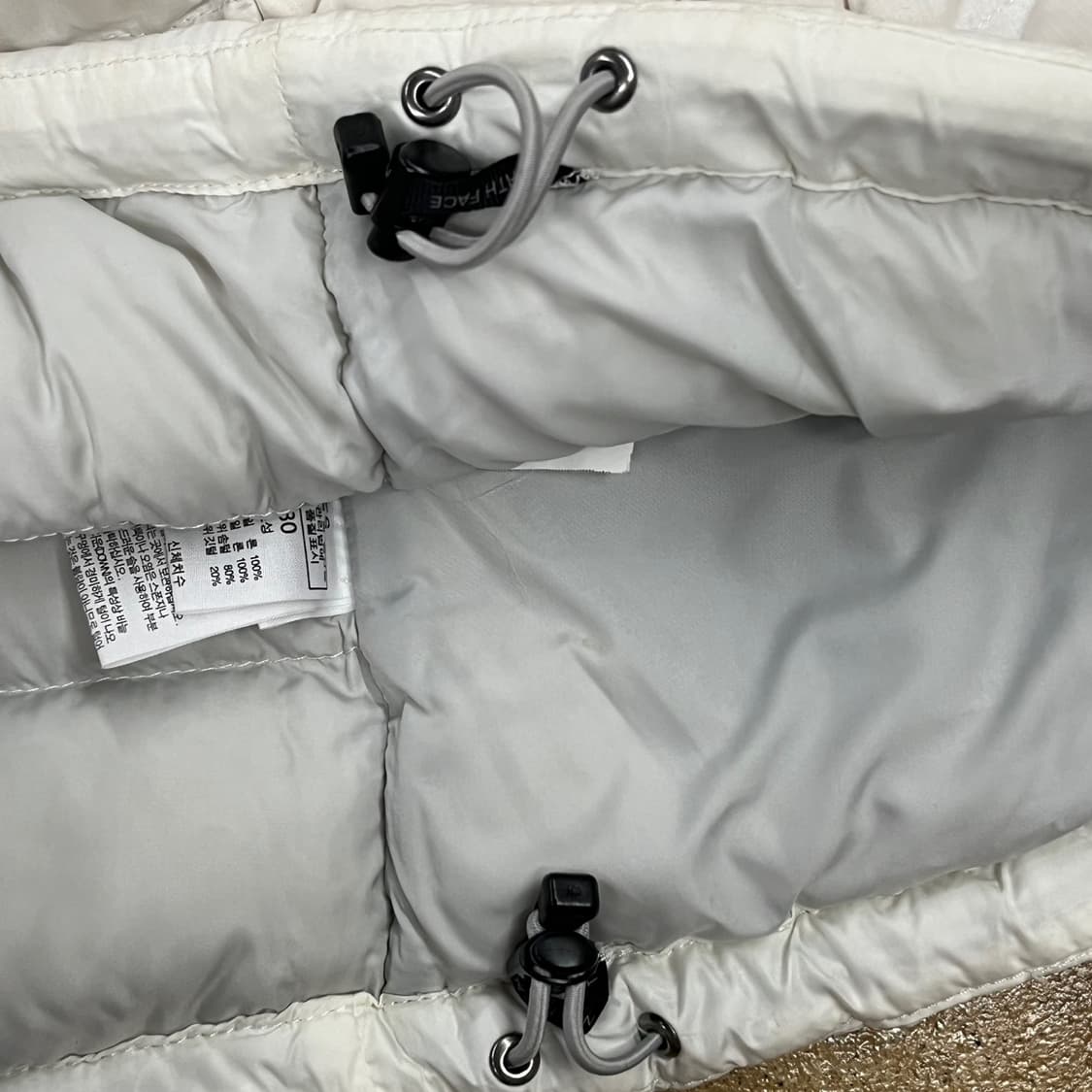 노스페이스 화이트 패딩 조끼 80 상품이미지6
