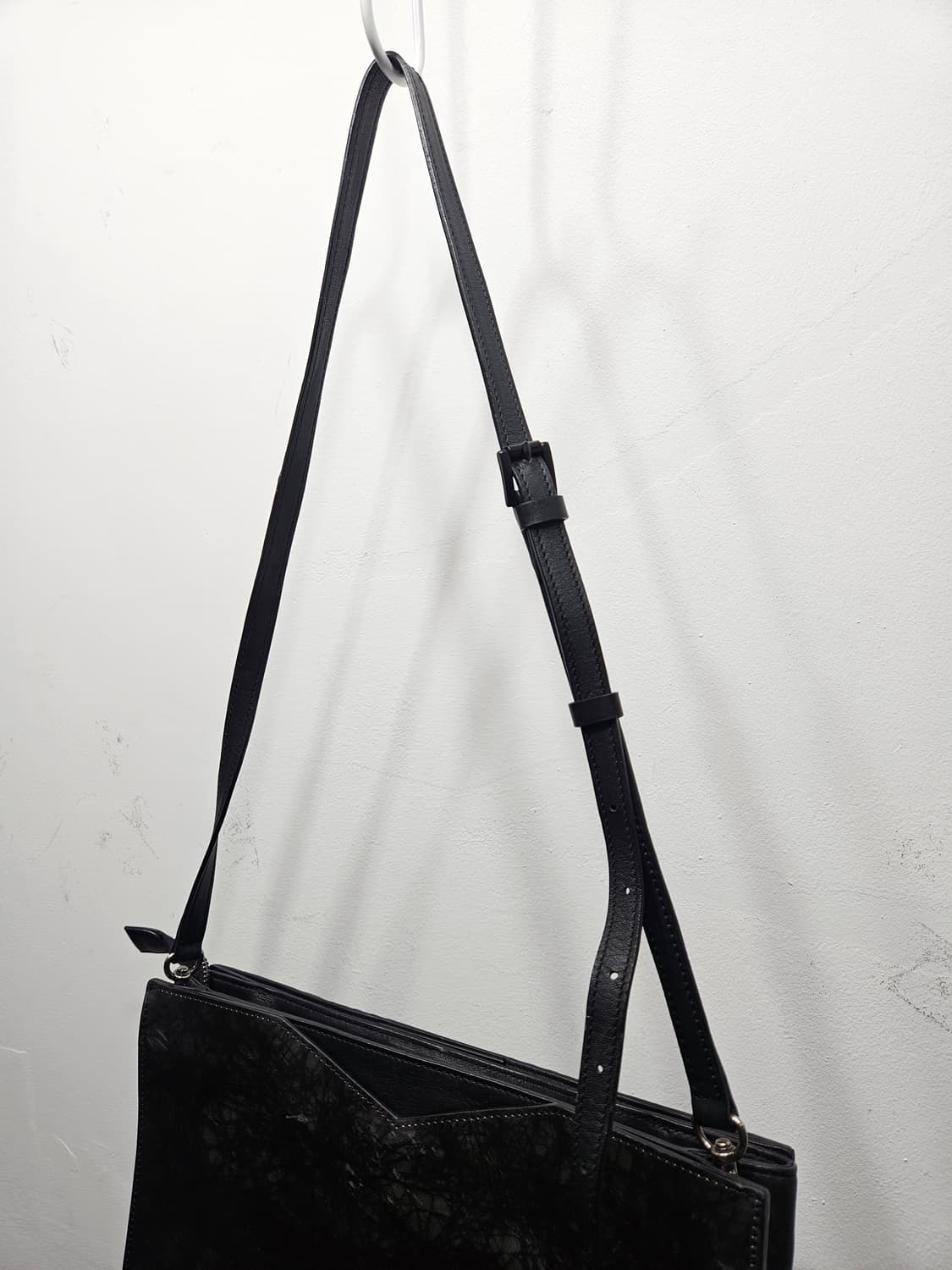 루즈앤라운지(rouge&lounge) 스퀘어 뱀피무늬 클러치겸 숄더백 상품이미지7